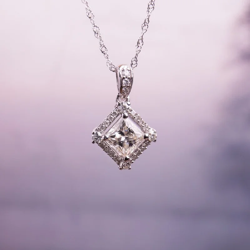 sterling silver heart necklace -Miadora 7/8ct DEW Princess-cut Moissanite and 1/10ct TDW Diamond Halo Drop Necklace in 10k White Gold