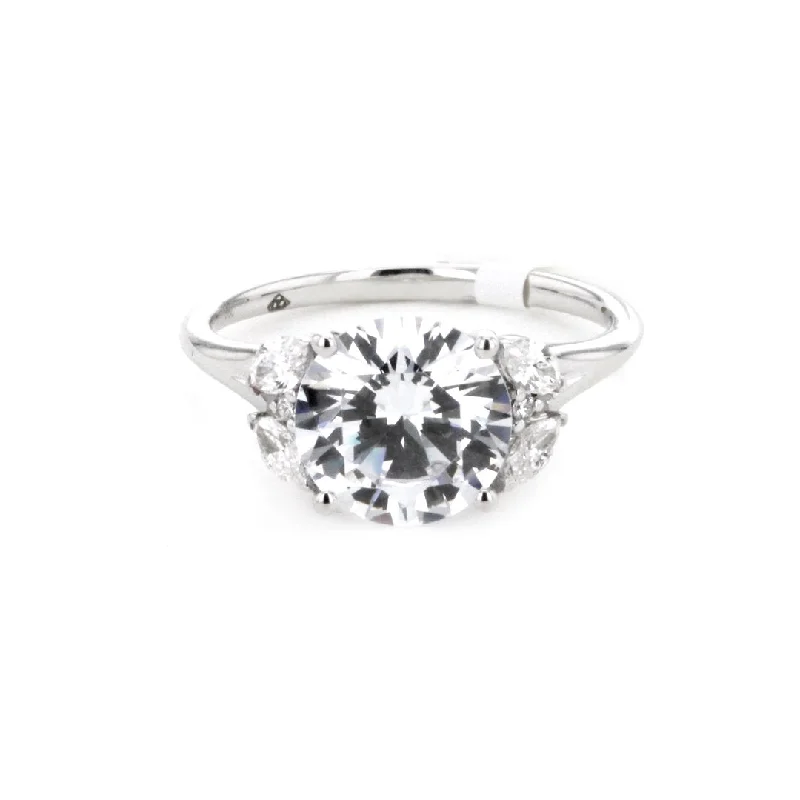 platinum solitaire engagement ring -0.28 ctw Diamond Solitaire Engagement Ring