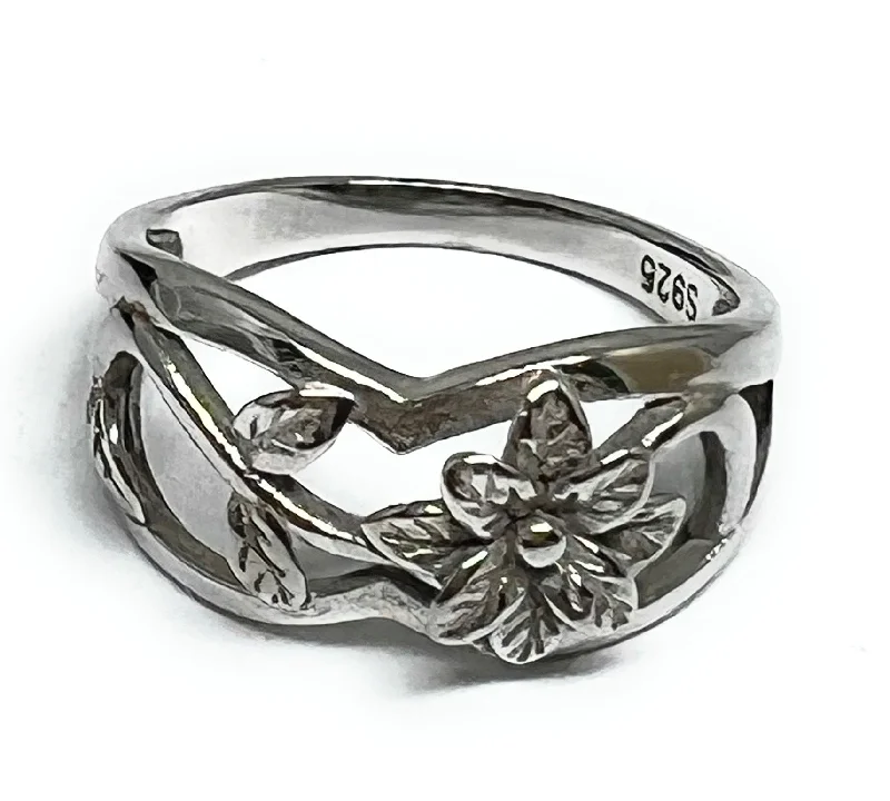 gothic skull ring for men -.925 Silver Flower Ring (FCS 16)