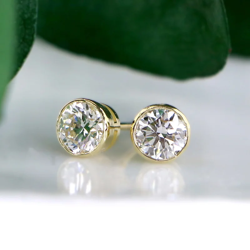 flower-shaped gold earrings -Auriya 18k Gold Bezel-set Diamond Stud Earrings 1ctw GIA Certified